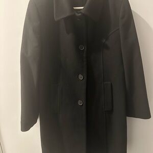 Larry Levine Black Cashmere and LambsWool Pea Coat with Button Front